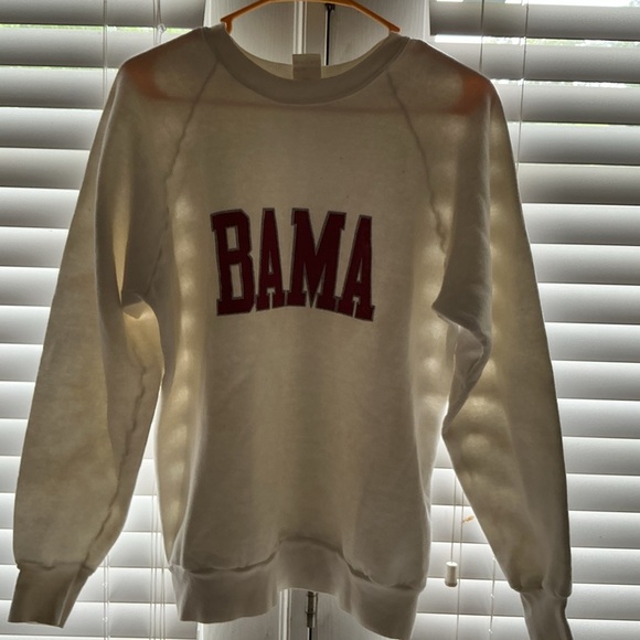 Fruit of the Loom Other - VINTAGE BAMA White Sweater